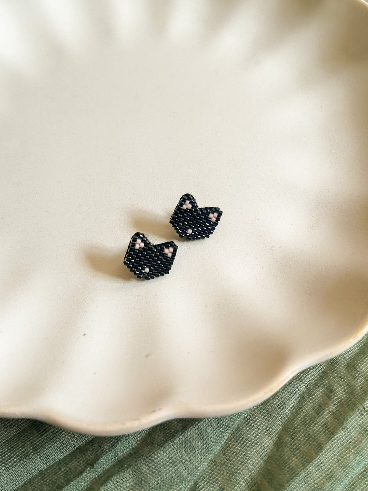 Midnight Cat Studs