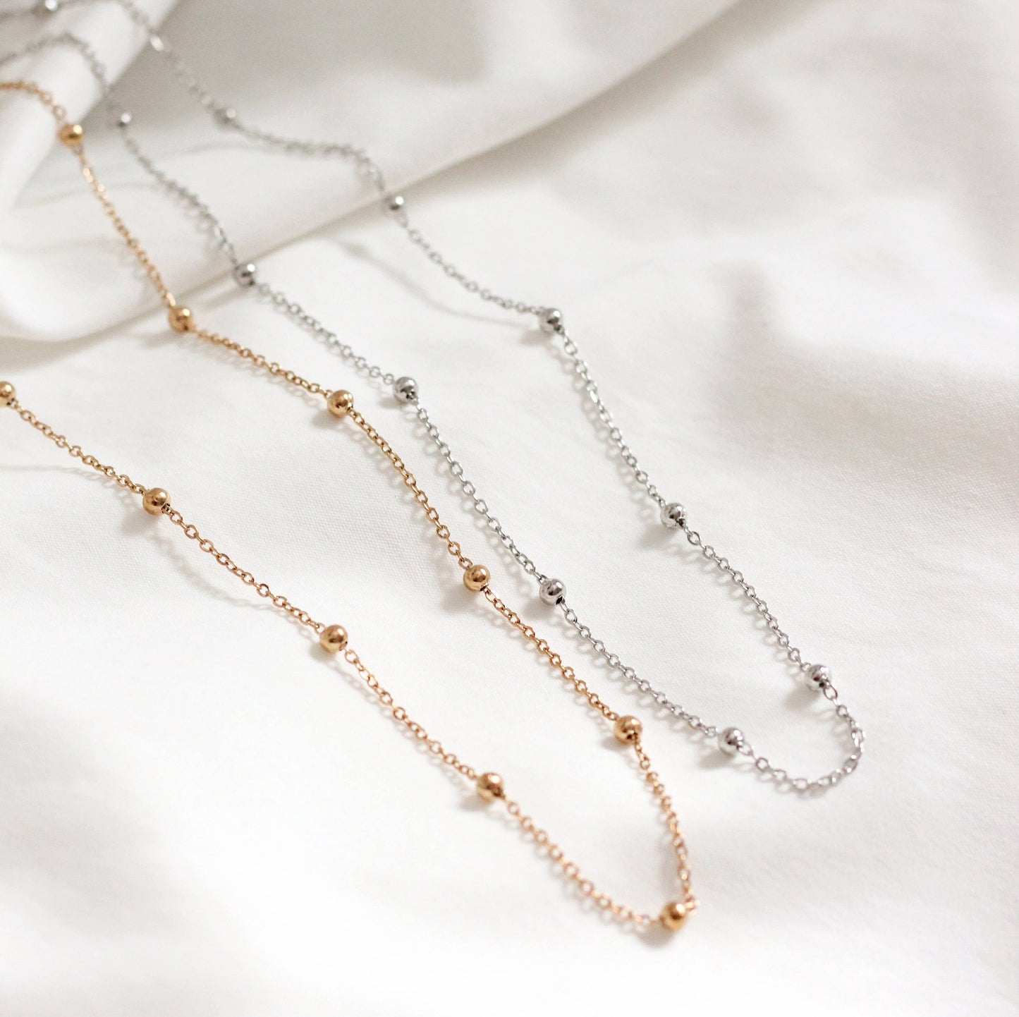 Satellite Chain Necklace: Silver