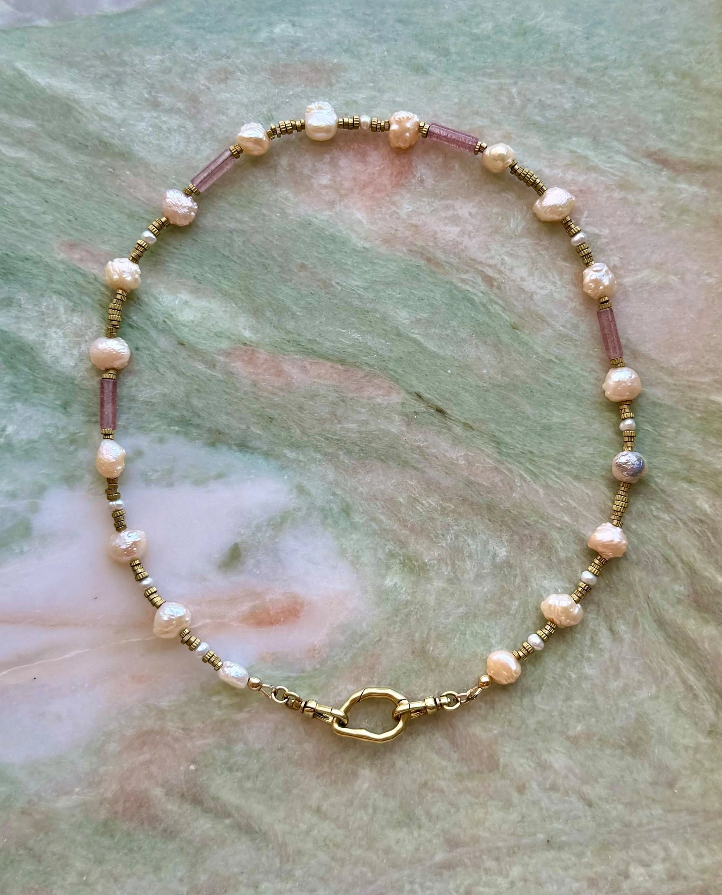 Rosebud Gemchain