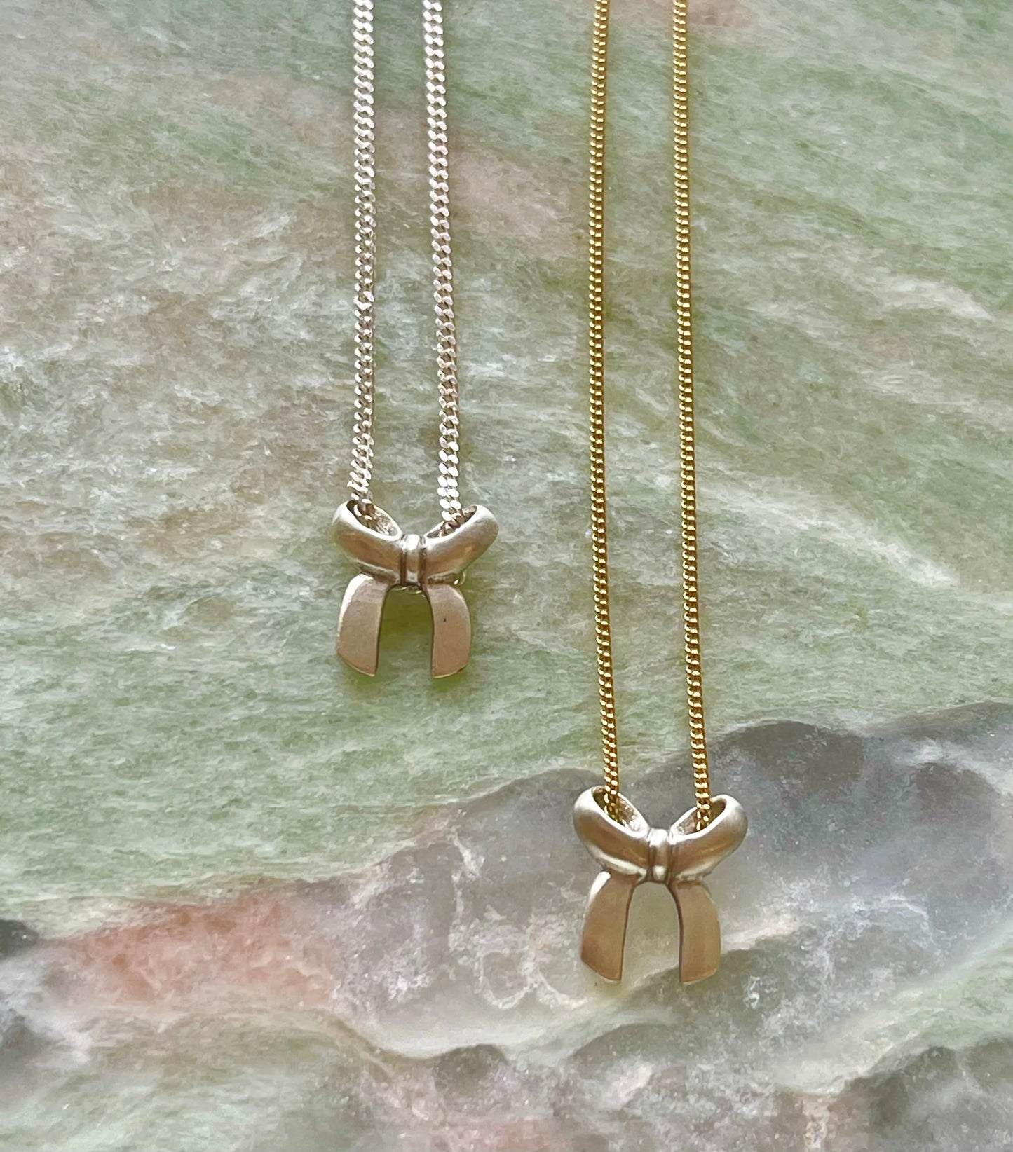DORÉ Mini Bow Necklace