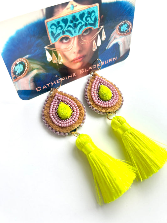 Tufted Teardrop Tassels