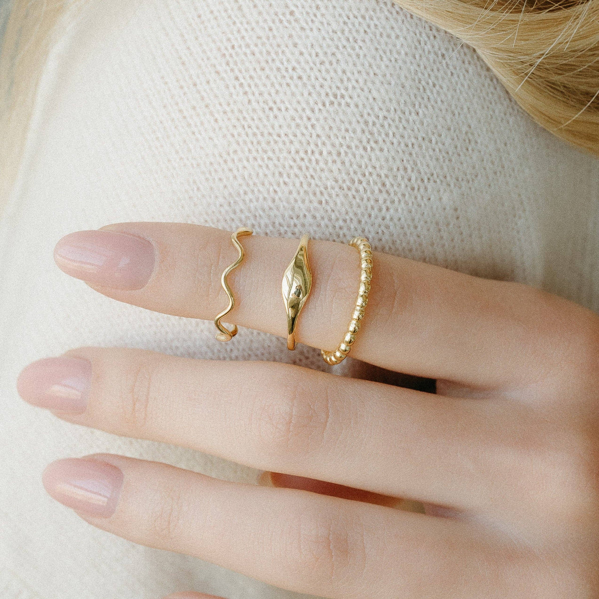 Daisy Ring: 7