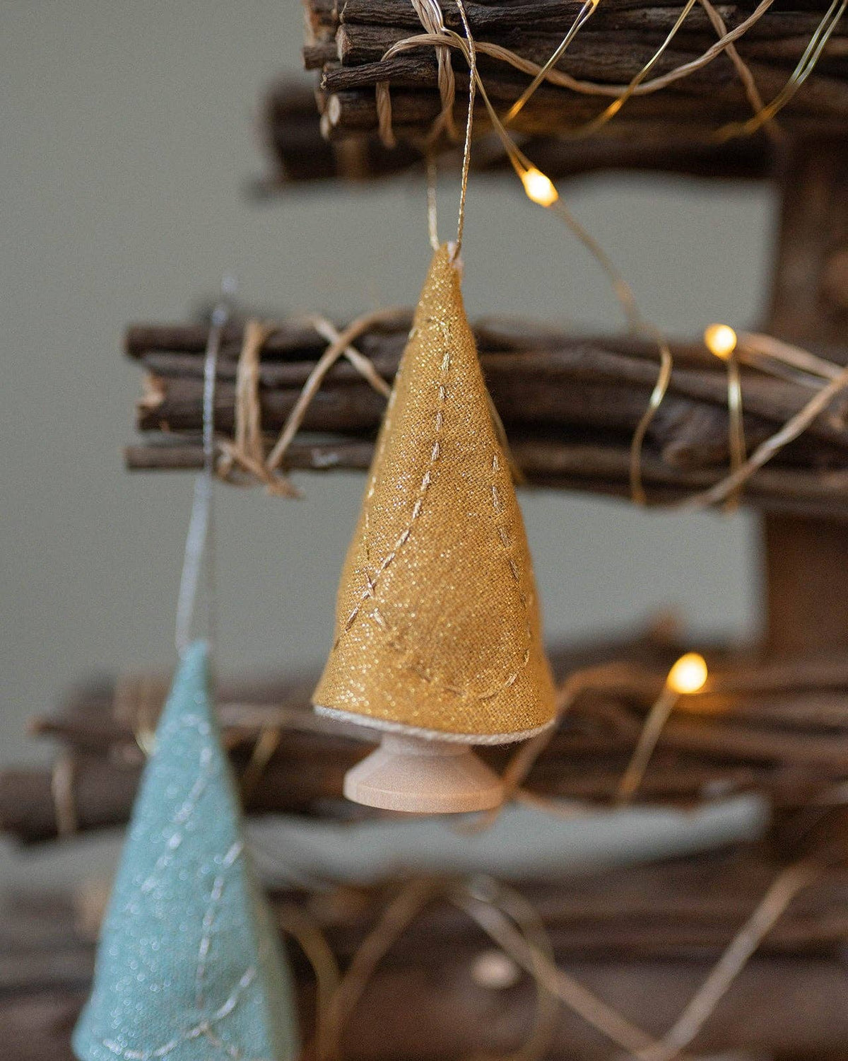 Sparkle Tree Set: Red/White/Green set