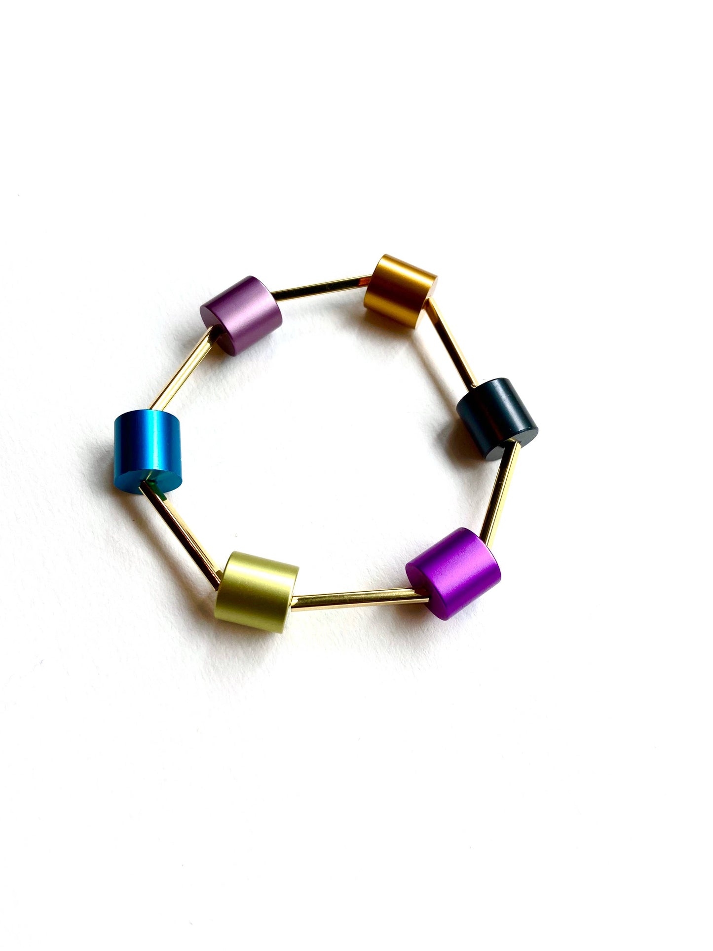 Aluminum bracelet: Plum