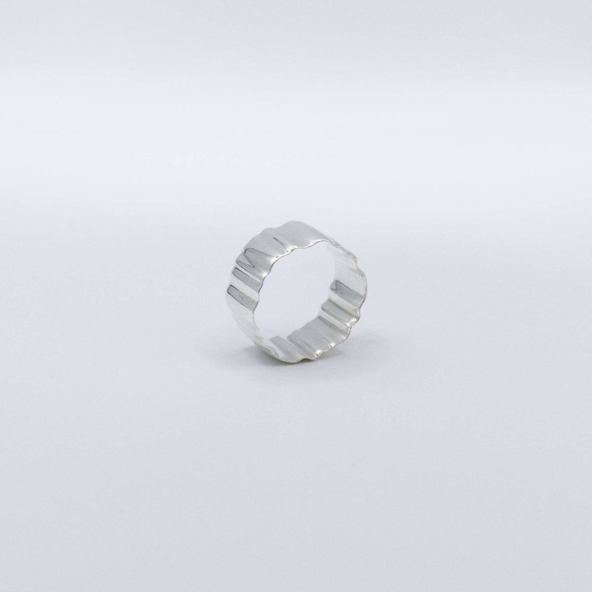 Wave Ring: 8