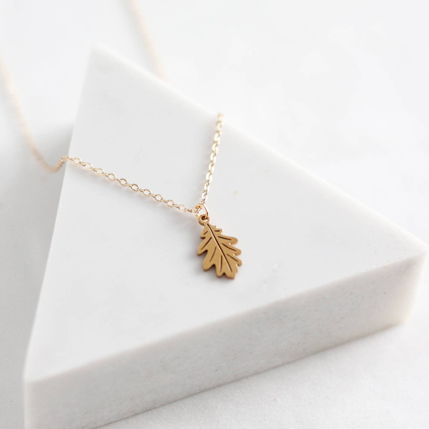 Oak Leaf Necklace: Silver