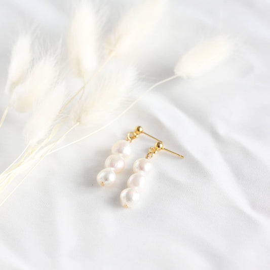 Organic Pearl Trio Earrings: Gold