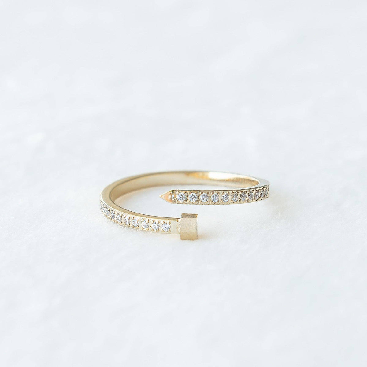 The Alessia Wrap Ring: 7