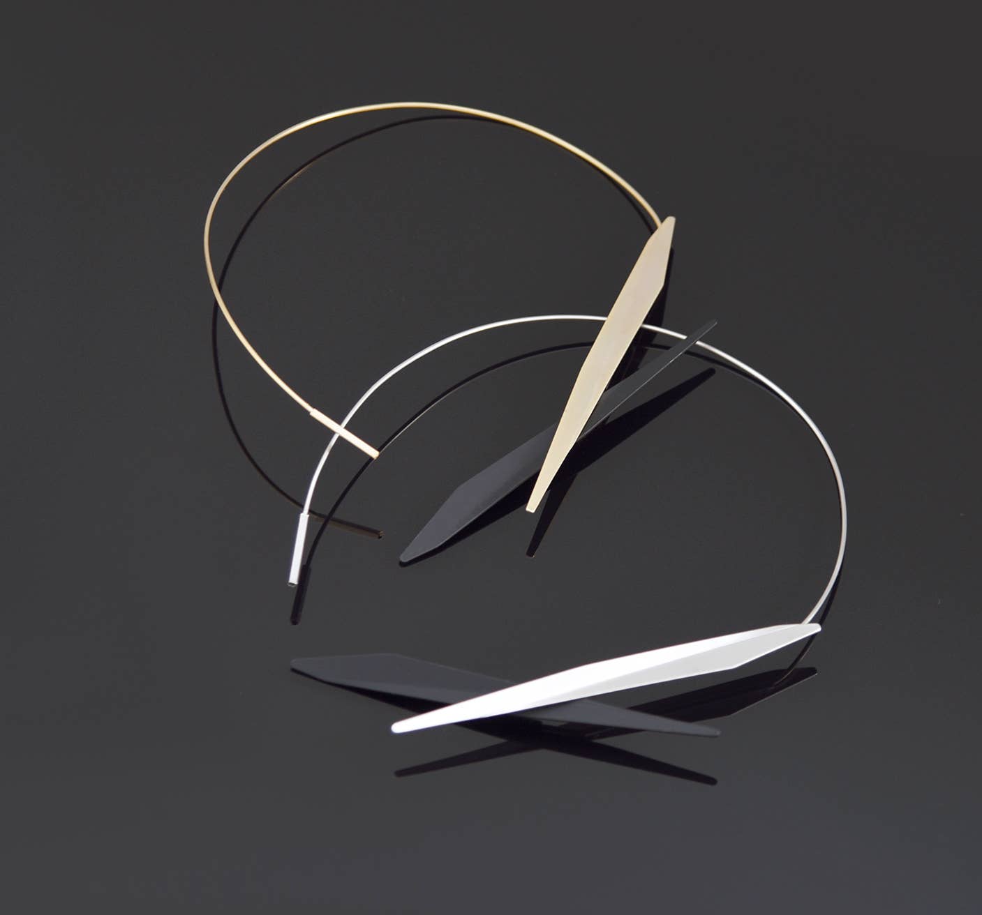 Quinn Neck Cuff: Black Silver