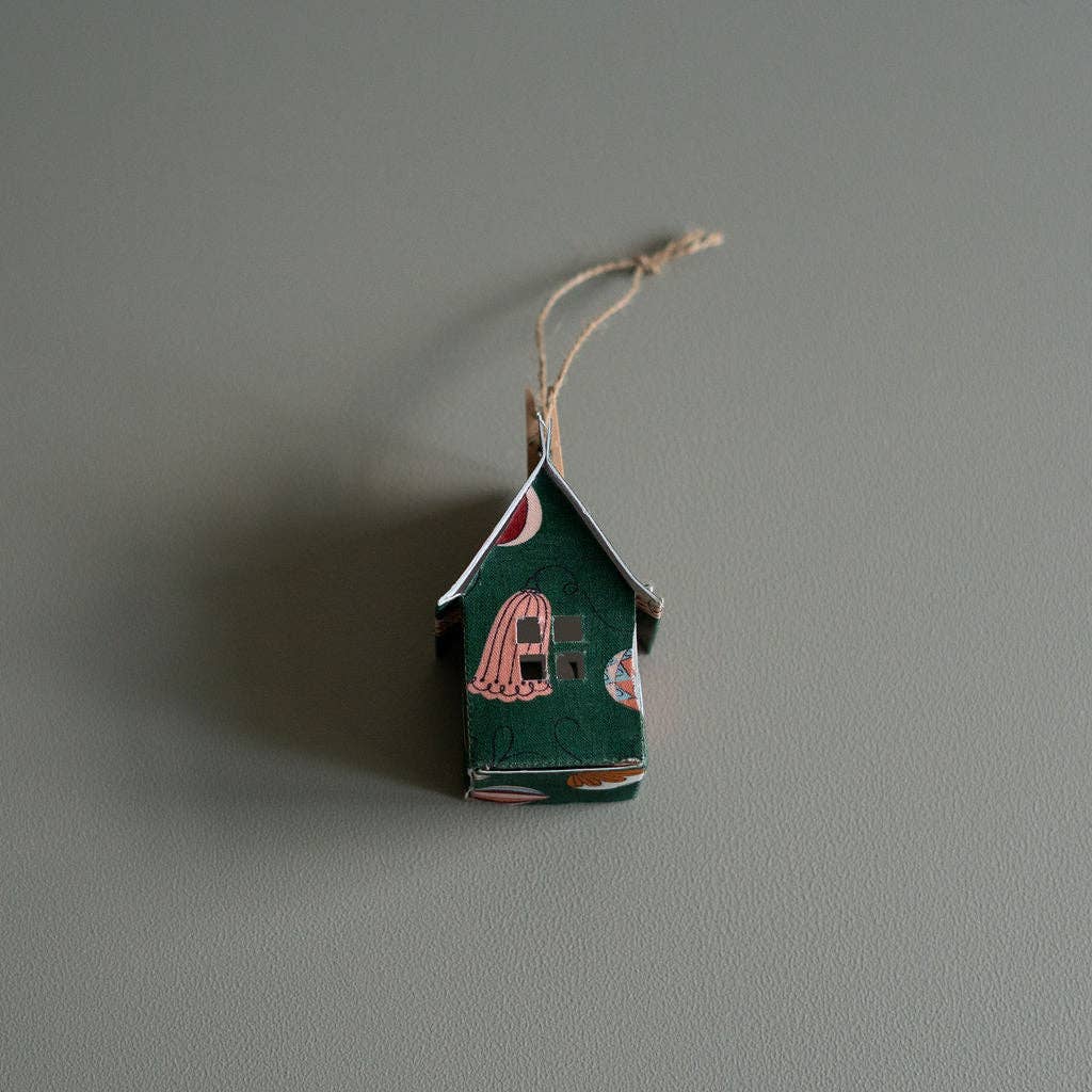 Holiday Fabric House Luminary: Ornaments (green)