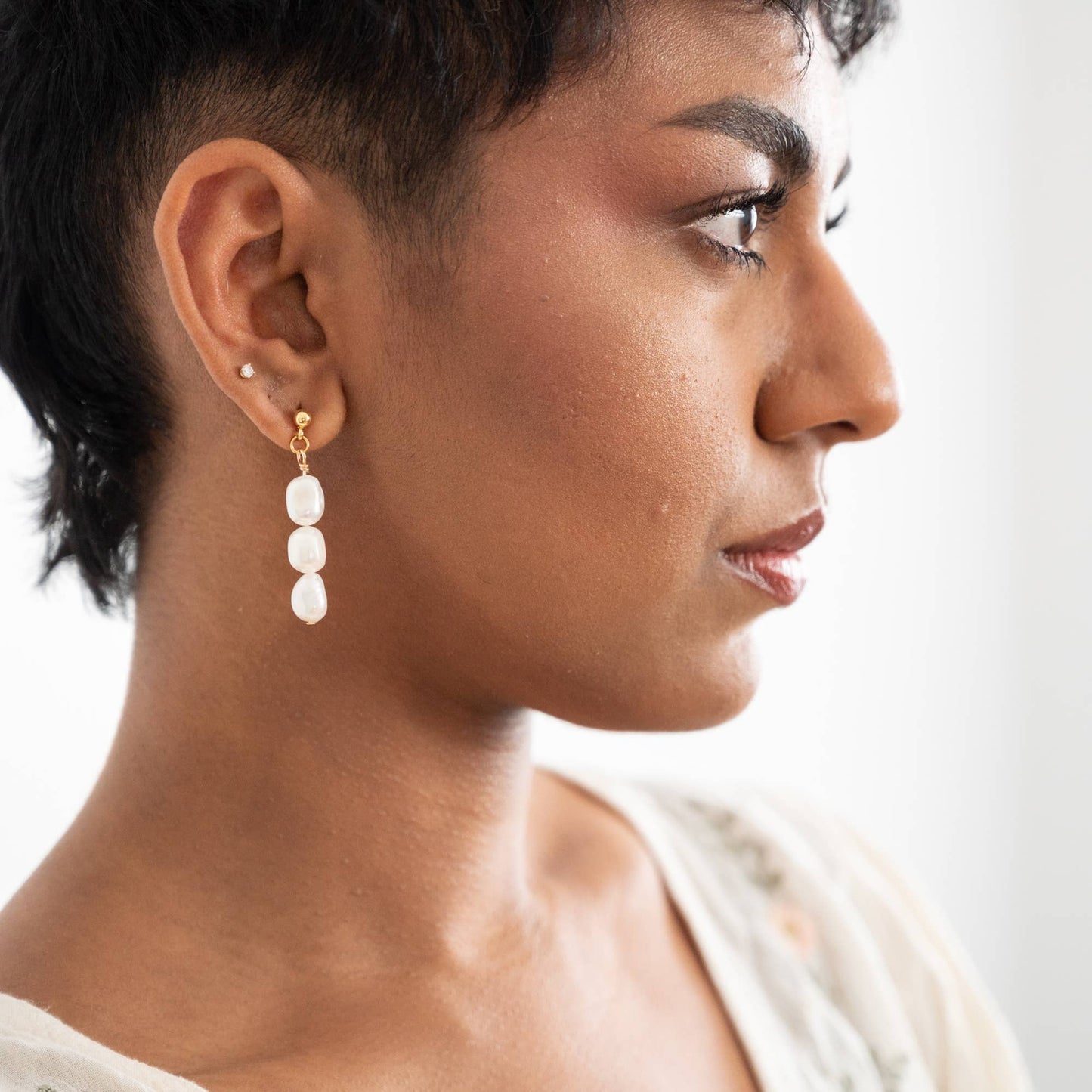 Organic Pearl Trio Earrings: Gold