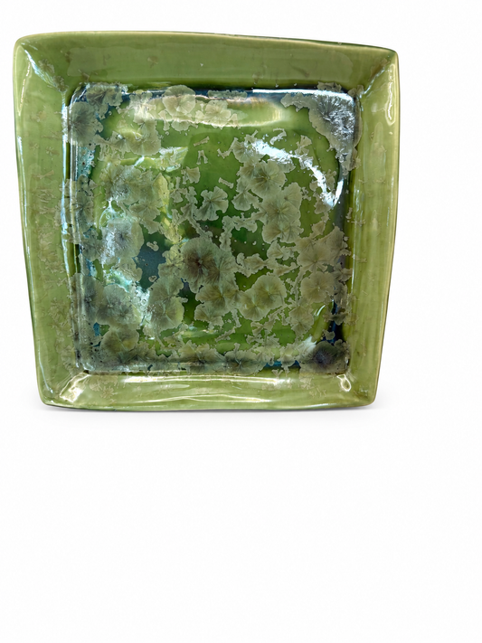 Plate Elongated Medium Green Crystals