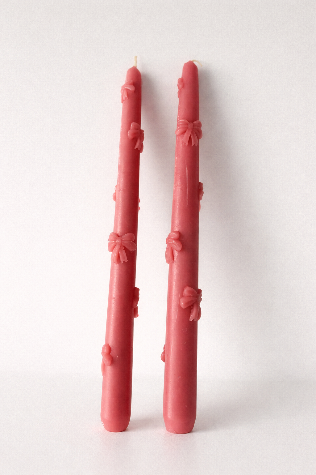 Five of Hearts Bow Tapers Set of 2