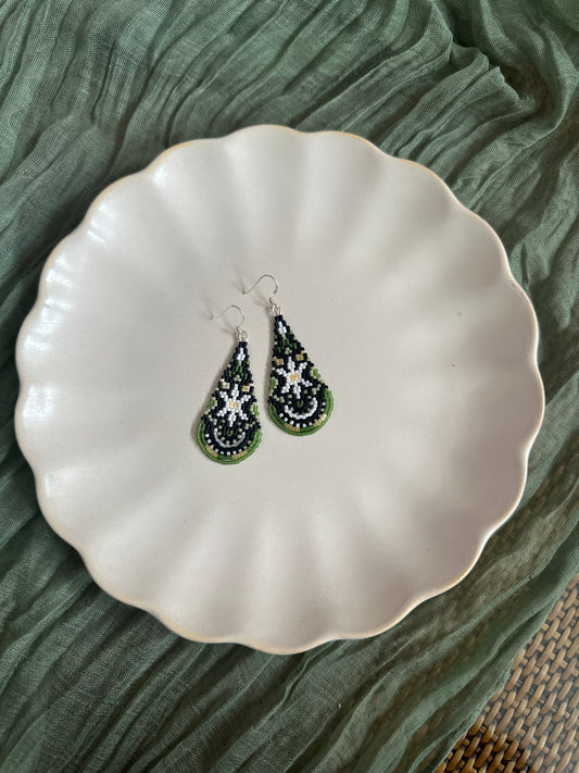 Empires White Lily Earrings