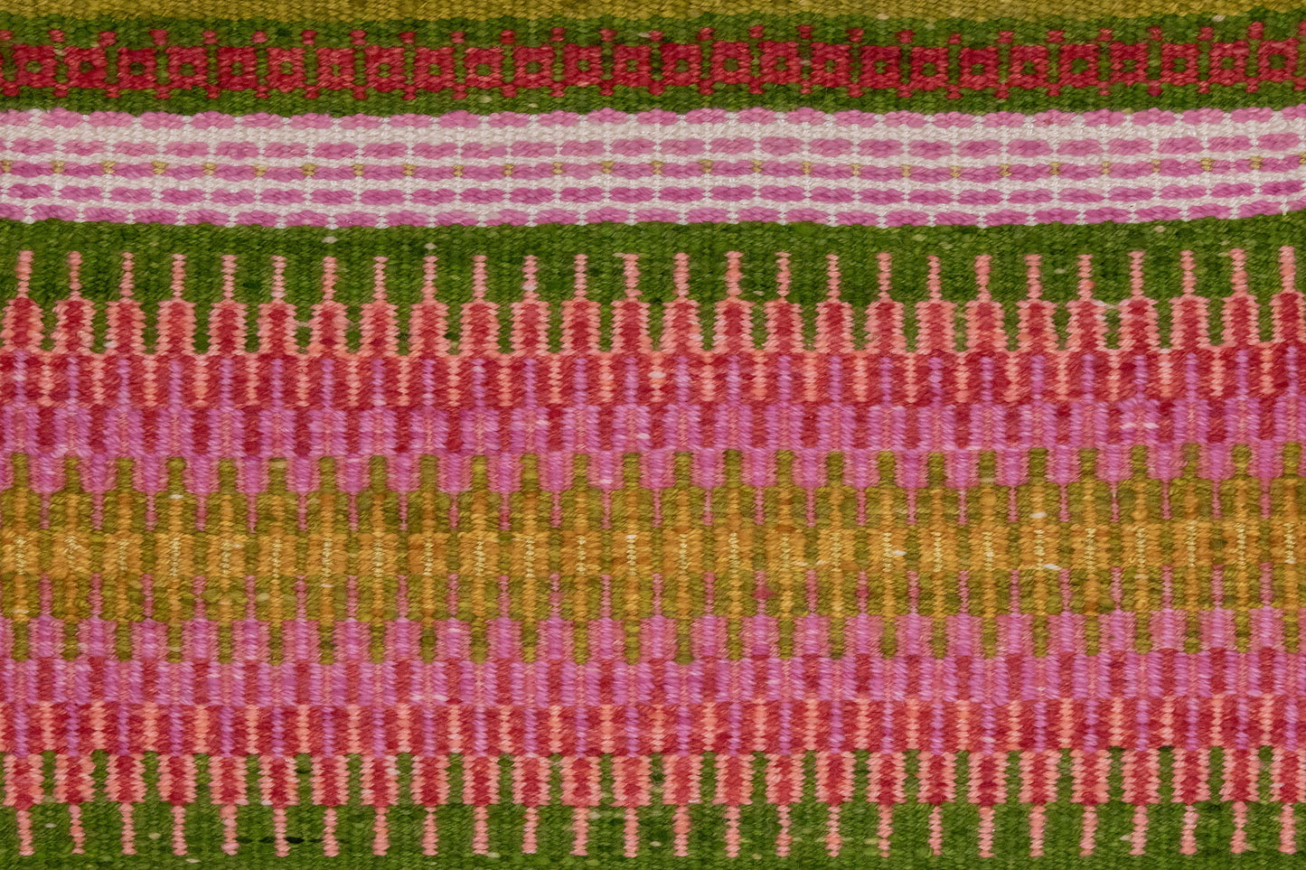 Summer Garden Medium Square Weaving