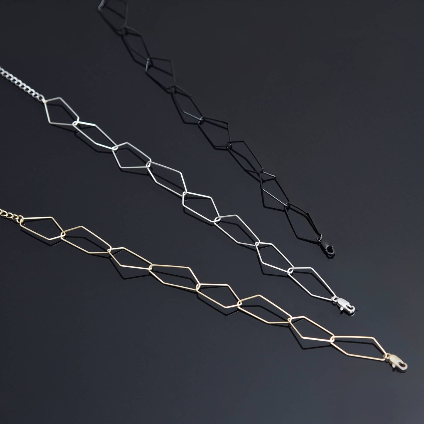 Vexta Bracelet: Matte Black
