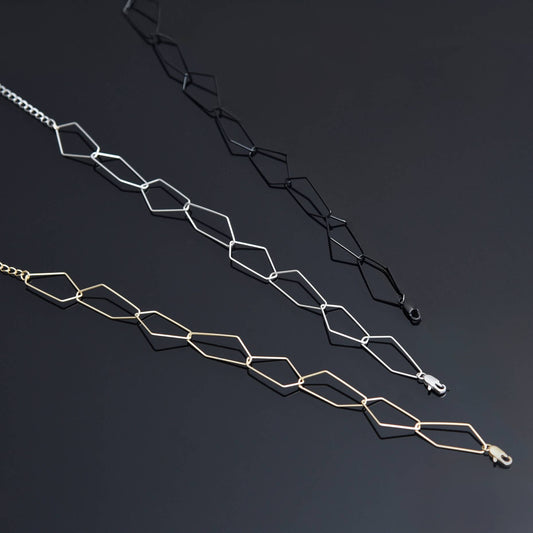 Vexta Bracelet: Matte Black