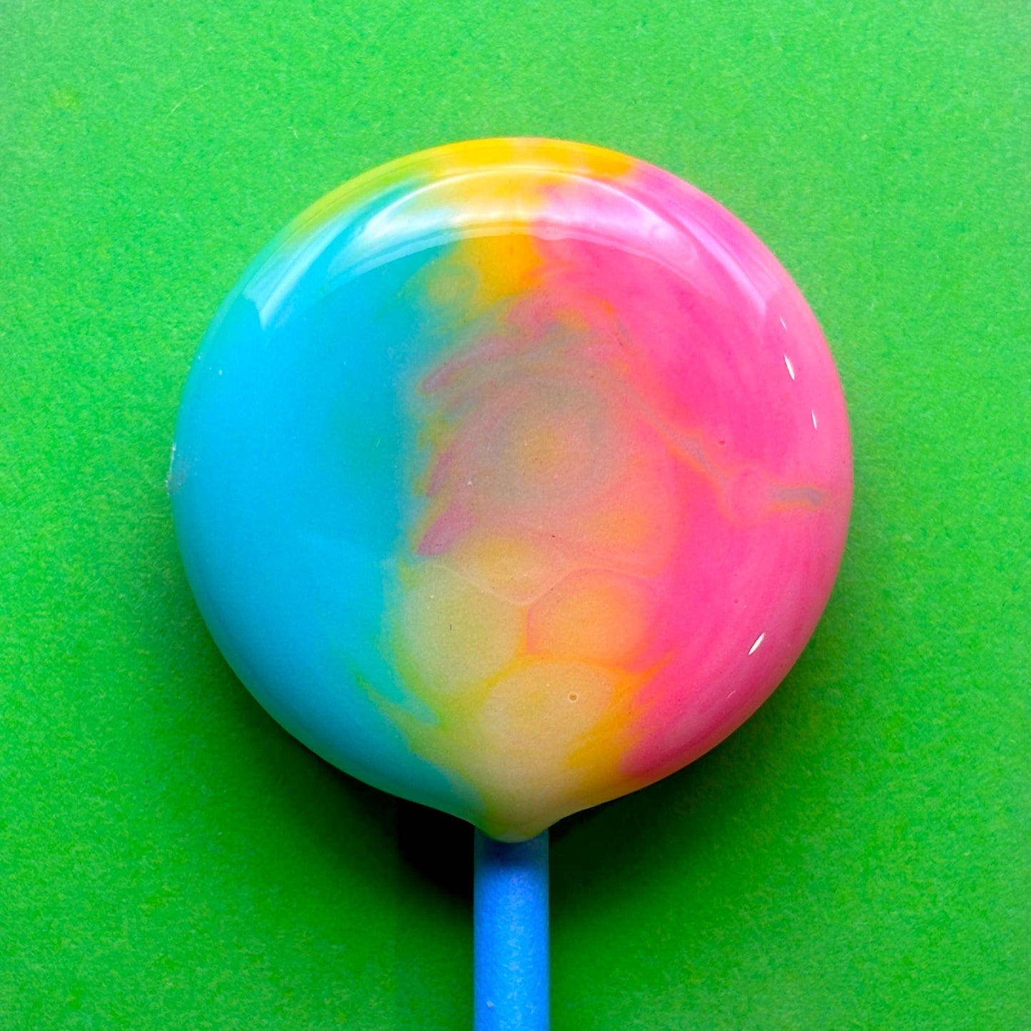Mini Handcrafted Rainbow Lollipops: Rhubarb and Custard