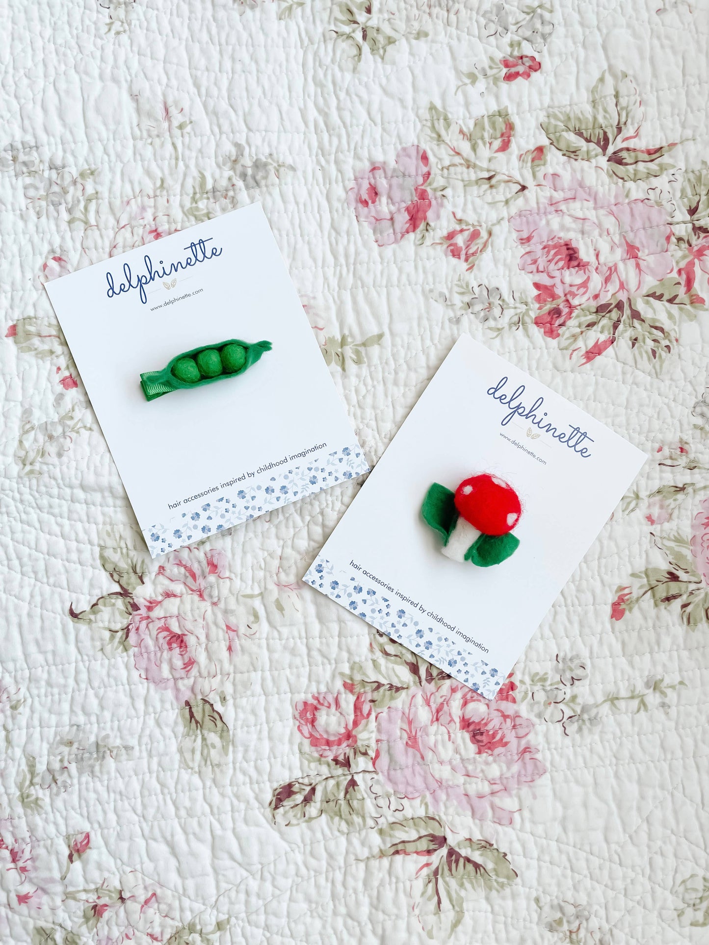 Sweet Pea Pod Green Hair Clip