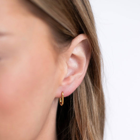 Dainty Oval Earrings Silver