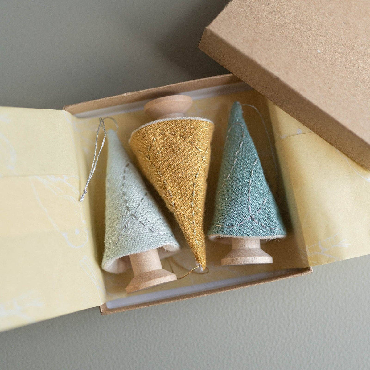 Sparkle Tree Set: Ice Blue/Yellow/Blue set