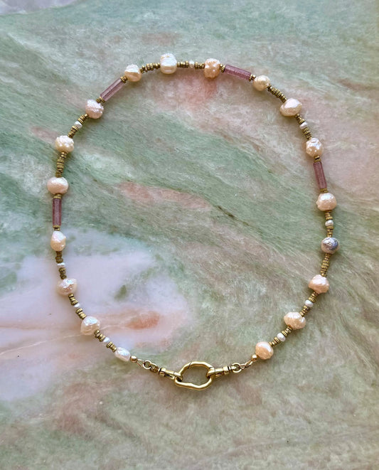 Rosebud Gemchain